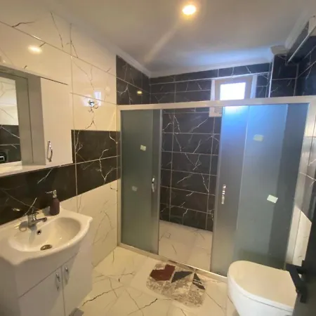 Διαμέρισμα Charming Flat With Nice View And Garden In *